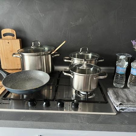 Casa Di Afi, Perfect For 4 - Kitchen - Parking - Netflix Lägenhet Arona Exteriör bild