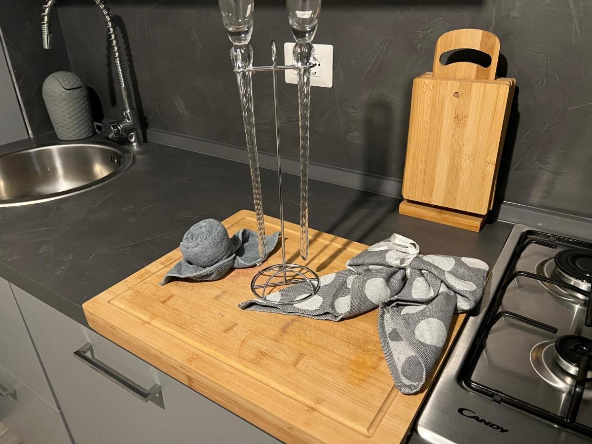 Casa Di Afi, Perfect For 4 - Kitchen - Parking - Netflix Lägenhet Arona Exteriör bild