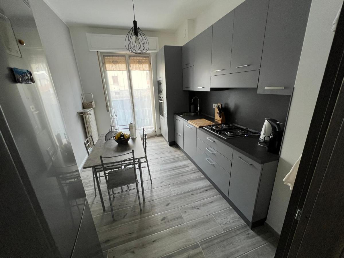 Casa Di Afi, Perfect For 4 - Kitchen - Parking - Netflix Lägenhet Arona Exteriör bild